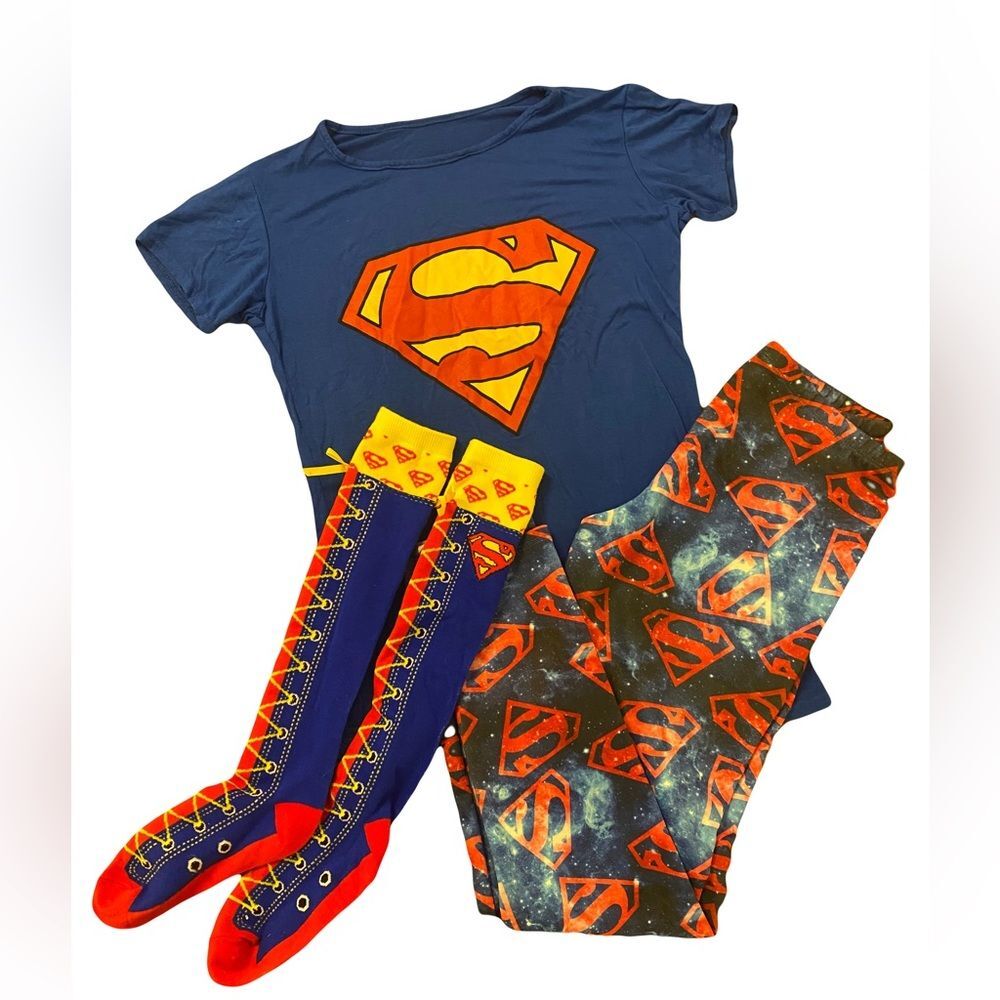 Superman bundle! Superwoman Halloween costume Women’s size small
